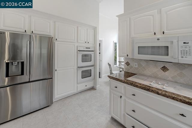 Image 23 of 60 For 3852 Terra Granada Dr  2b