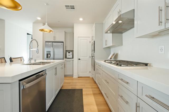 15751 Wainwright Way, San Diego CA: https://media.crmls.org/mediaz/d2982518-bb85-44a9-8b18-1d73512d296b.jpg