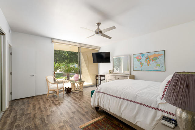 477 Desert Lakes Drive, Palm Springs CA: https://media.crmls.org/mediaz/d29a3e78-840a-4428-9a00-2fcad52e8416.jpg