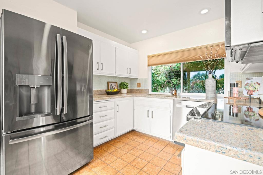14105 Durhullen Dr - photo 6