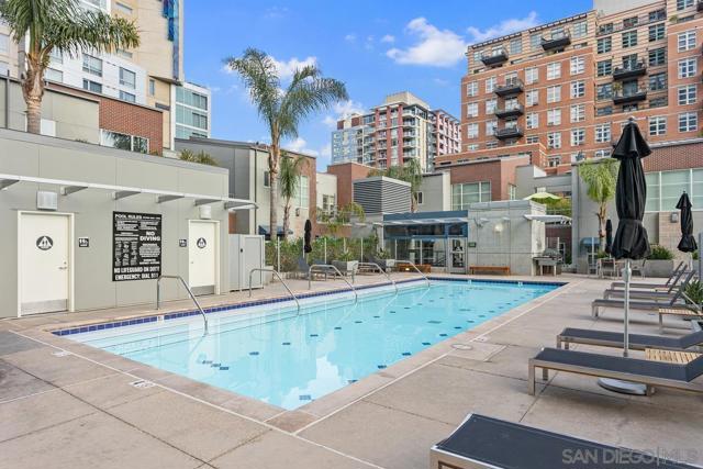 800 The Mark Ln, San Diego, California 92101, 2 Bedrooms Bedrooms, ,2 BathroomsBathrooms,Condominium,For Sale,The Mark Ln,250019820SD