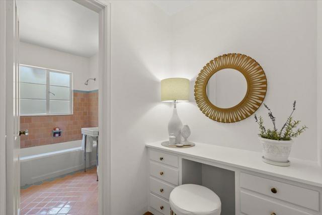 1375 Pitman Avenue, Palo Alto CA: https://media.crmls.org/mediaz/d29fef6b-5de9-47da-af78-4064ffb7b9a3.jpg