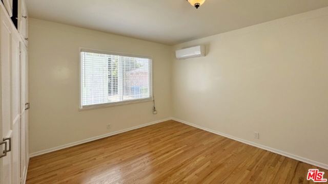 3745 S Victoria Avenue, Los Angeles CA: https://media.crmls.org/mediaz/d2a0aa26-c477-4e0e-b0ad-91675948d285.jpg