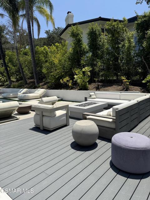 31754 Foxfield Drive, Westlake Village CA: https://media.crmls.org/mediaz/d2a140ca-41e5-48bf-82bd-a06de16af1bd.jpg