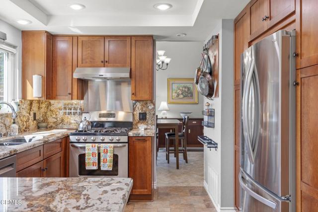 Detail Gallery Image 16 of 48 For 9542 Halifax St, Ventura,  CA 93004 - 5 Beds | 3 Baths