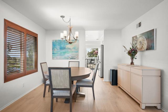 6887 Carnation Drive, Carlsbad CA: https://media.crmls.org/mediaz/d2a2c41c-e117-4a84-8c2e-7936425c16d6.jpg