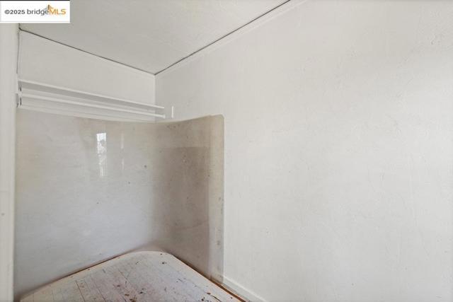 Image 35 of 47 For 9285 D St  