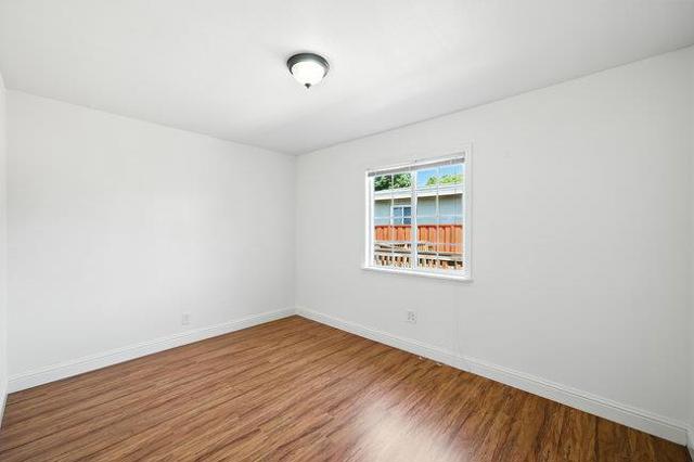 2950 Union Avenue, Hayward CA: https://media.crmls.org/mediaz/d2a35389-80cb-4a9a-a1d3-70c9fff669b3.jpg