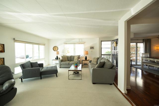 8301 Mission Gorge Rd, Santee CA: https://media.crmls.org/mediaz/d2a444df-4b9b-410b-bf7d-a873ceb26929.jpg