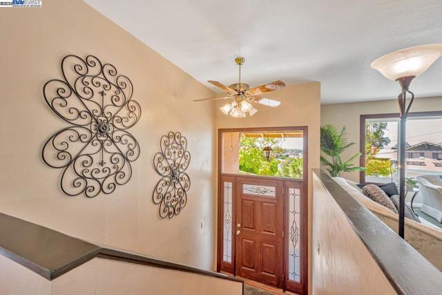 32072 Chicoine Ave, Hayward CA: https://media.crmls.org/mediaz/d2a453bf-0e05-419e-91d1-404b1559bc9f.jpg