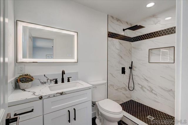14543 Kittery St, Poway CA: https://media.crmls.org/mediaz/d2a517b2-2854-4128-8f01-dce181f5e816.jpg