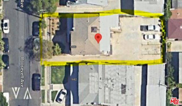 1678 Roosevelt Avenue, Los Angeles CA: https://media.crmls.org/mediaz/d2a58325-f736-4c9a-8eee-c517042b142e.jpg