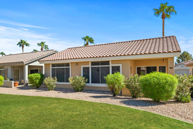 38807 Burgundy Ln, Palm Desert, CA 92211