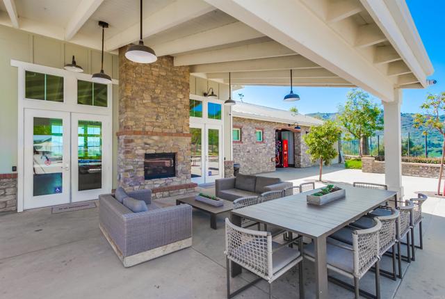 Detail Gallery Image 57 of 65 For 280 Shetland, Fallbrook,  CA 92028 - 4 Beds | 3/1 Baths