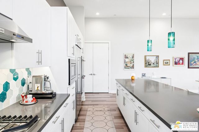 1297 Celadon Street, Palm Springs, CA 92262