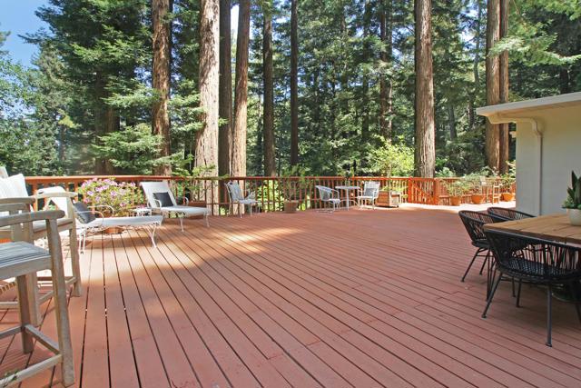 350 Grandview Drive, Woodside CA: https://media.crmls.org/mediaz/d2a97b01-8c30-407e-a740-82e6923cdf8e.jpg