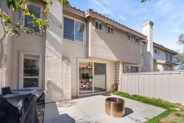 Detail Gallery Image 30 of 42 For 2217 Lago Ventana, Chula Vista,  CA 91914 - 3 Beds | 2/1 Baths