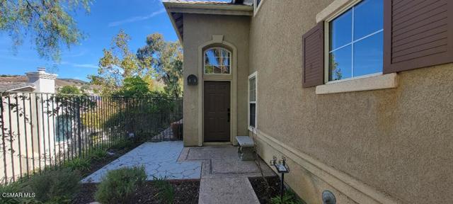 2669 Dorado Court, Thousand Oaks CA: https://media.crmls.org/mediaz/d2aada65-7be8-41b2-8cd5-147fe0b02ebc.jpg