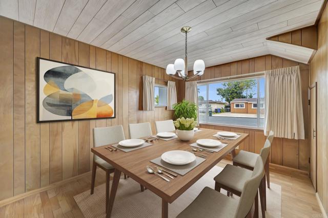 834 Oaklawn Ave A&B, Chula Vista CA: https://media.crmls.org/mediaz/d2ab0ce5-600b-4871-b6df-781bd4f81ff6.jpg