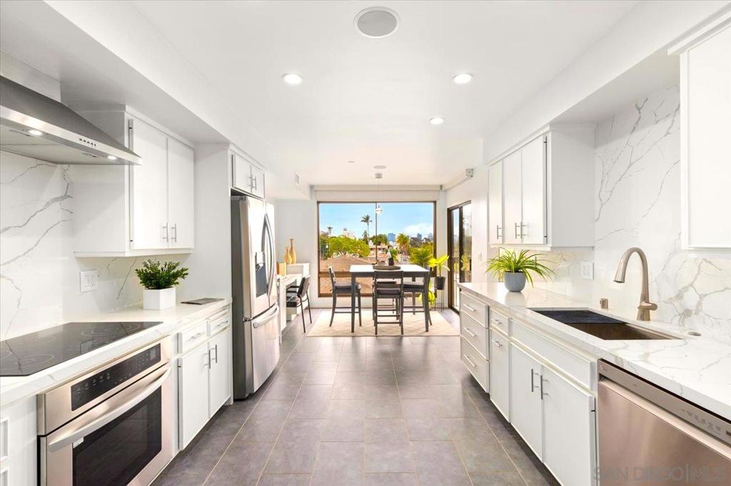 MLS #250036883SD image #15