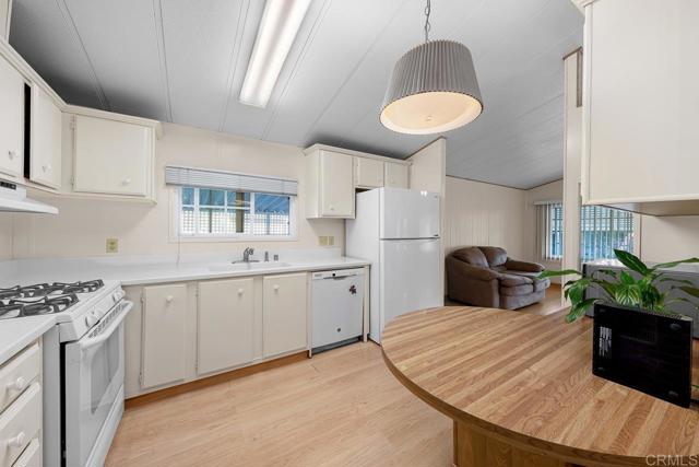 Detail Gallery Image 13 of 28 For 11949 Riverside Dr #133,  Lakeside,  CA 92040 - 2 Beds | 2 Baths