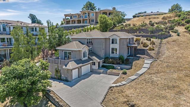 Details for 3120 Huntington Ct, Castro Valley, CA 94546