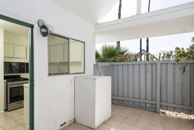 42336 Dunes View Road, Rancho Mirage CA: https://media.crmls.org/mediaz/d2aca5bf-676a-447a-bec9-c48b019bde9c.jpg
