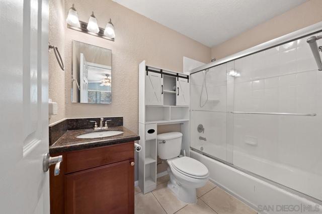 9938 Buena Vista Drive, Spring Valley CA: https://media.crmls.org/mediaz/d2ad02ec-05cb-479b-a2bd-d25b5ecdc28c.jpg