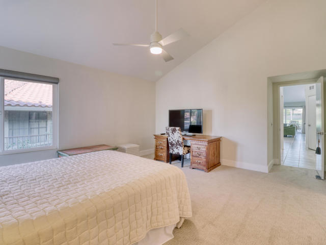 Image 38 of 52 For 77897 Woodhaven Drive