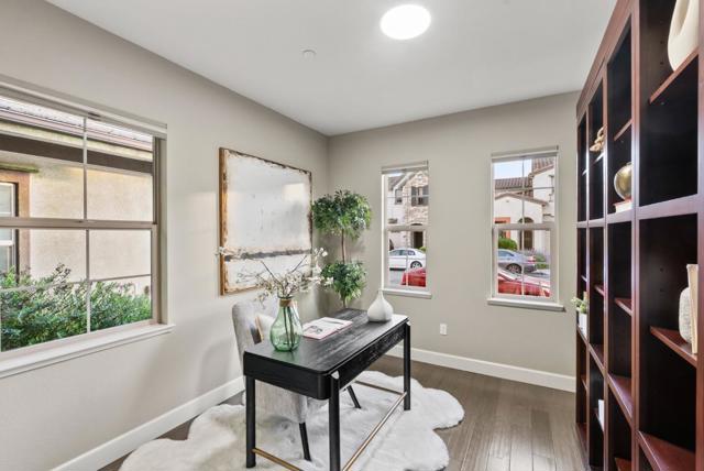 355 Crestview Circle, Daly City CA: https://media.crmls.org/mediaz/d2aed983-8b09-4ab1-be1e-7c429105607c.jpg