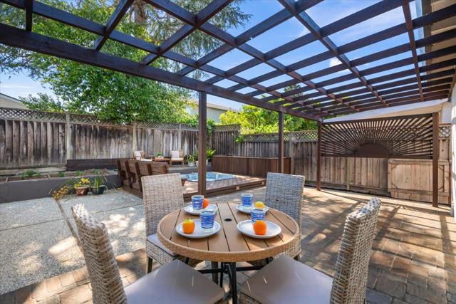692 Hathaway Court, San Jose CA: https://media.crmls.org/mediaz/d2af216c-7ca0-4209-98ec-7b0ca18475d7.jpg