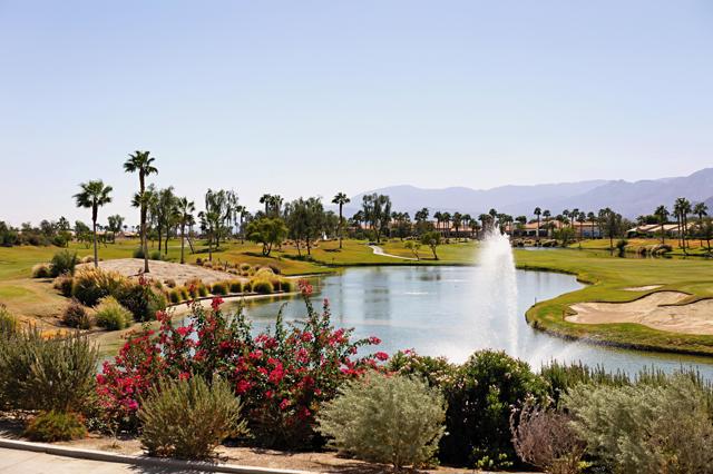 40613 Corte Los Cerritos, Indio CA: https://media.crmls.org/mediaz/d2af759a-eb01-499d-a9fe-c1322ca4edc8.jpg