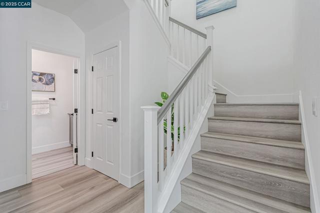 2511 Soren Way, San Ramon CA: https://media.crmls.org/mediaz/d2b09b24-d49d-4c84-ae6c-66135856d57d.jpg