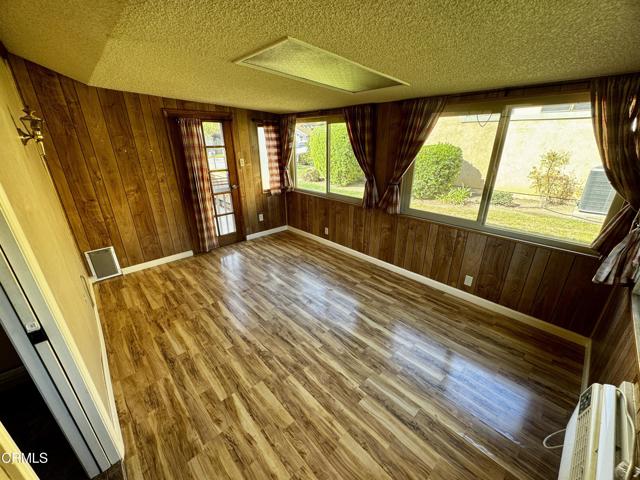 37203 Village 37, Camarillo CA: https://media.crmls.org/mediaz/d2b11f9b-0937-4069-9680-9af98ae4a7f8.jpg