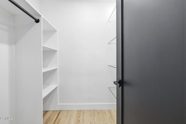 Detail Gallery Image 28 of 63 For 2001 Kenilworth Avenue Ave, Los Angeles,  CA 90039 - 4 Beds | 4 Baths