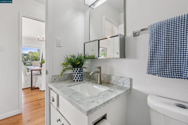 3803 Quail Ridge Road, Lafayette CA: https://media.crmls.org/mediaz/d2b25eca-9ef7-412f-99ed-7750dd0911b9.jpg