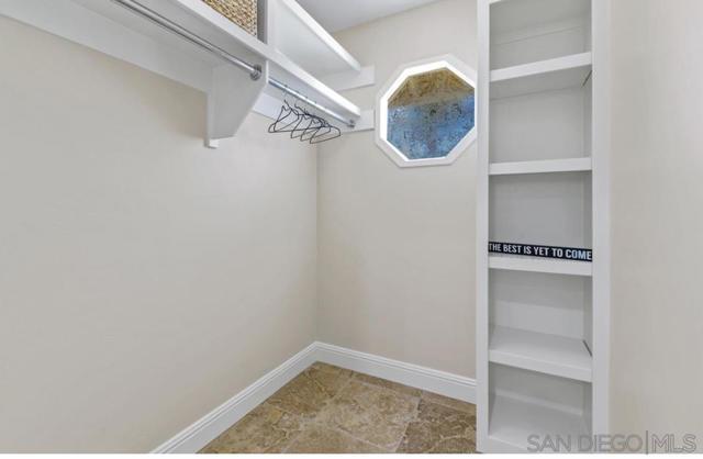 1033 1035 Summit Trl, Escondido CA: https://media.crmls.org/mediaz/d2b26efe-a46f-4c7b-9344-fc8b4ce3ce00.jpg