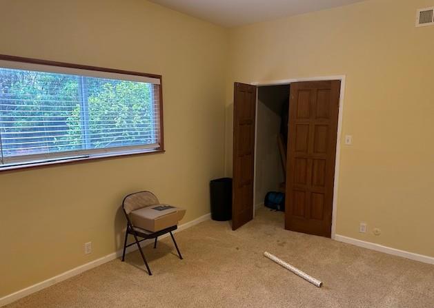 525 Wellington Drive, San Carlos CA: https://media.crmls.org/mediaz/d2b3a399-cd38-4649-b823-c449f9398d89.jpg