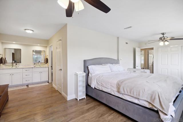 11353 Rocoso Rd, Lakeside CA: https://media.crmls.org/mediaz/d2b44720-aefd-44bc-8180-a8b2d2c0377e.jpg