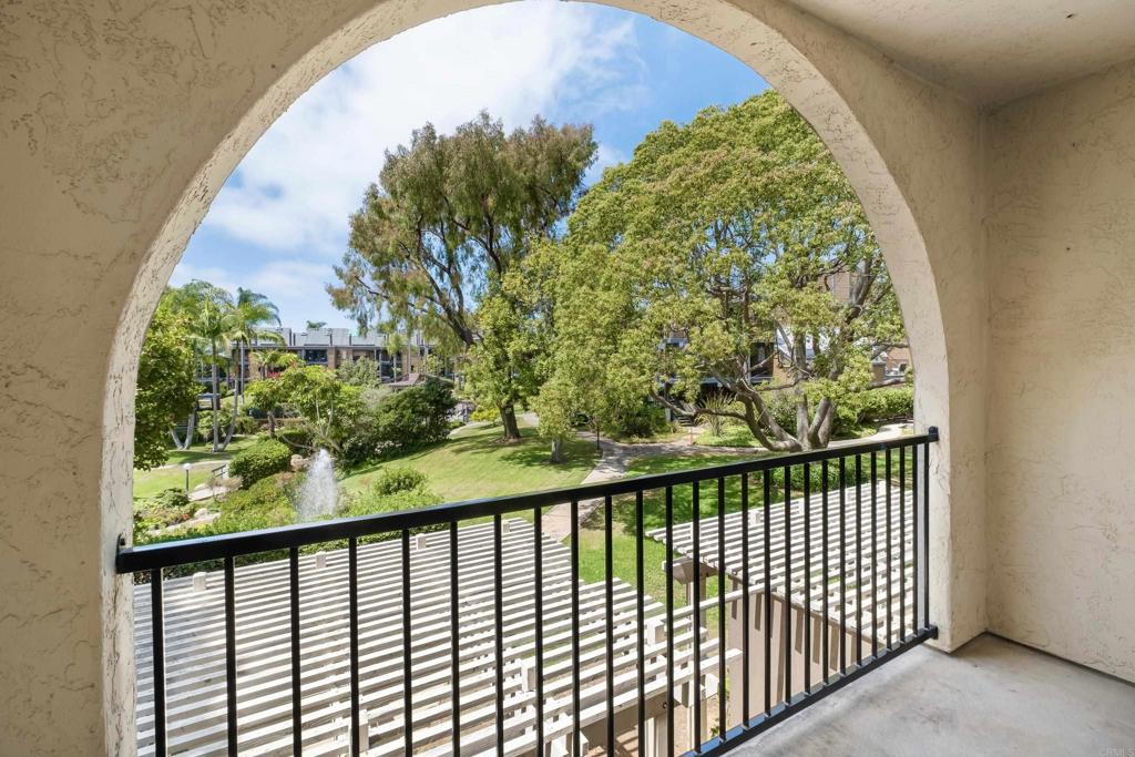 4020 Layang Layang Circle - photo 10