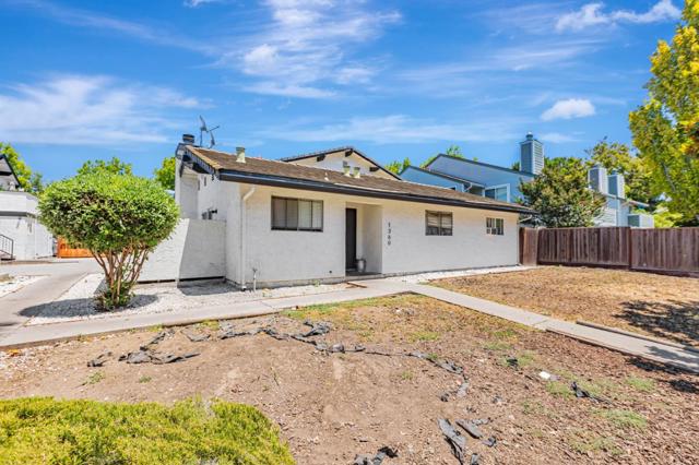 1360 Lick Avenue, San Jose CA: https://media.crmls.org/mediaz/d2b718bb-c914-4c14-a2d7-b8a2518d971e.jpg