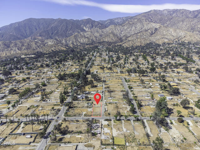 25 E Palm Street, Altadena CA: https://media.crmls.org/mediaz/d2b805a4-9f33-4a7c-968a-83b397bf5242.jpg