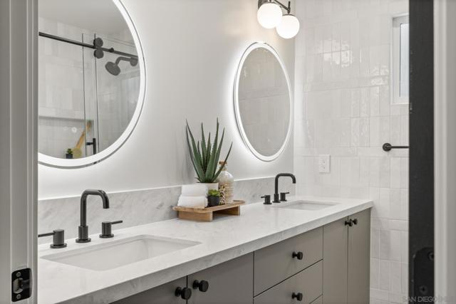5632 Ladybird Lane, La Jolla CA: https://media.crmls.org/mediaz/d2b8d9ca-db1f-4a4d-9906-9fb9a4fde1db.jpg