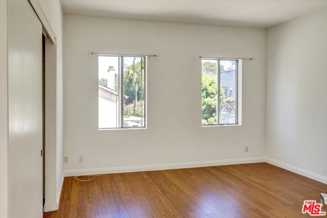 7920 Anise Avenue, Los Angeles CA: https://media.crmls.org/mediaz/d2b937de-debf-4af3-8a6c-614df7f05880.jpg
