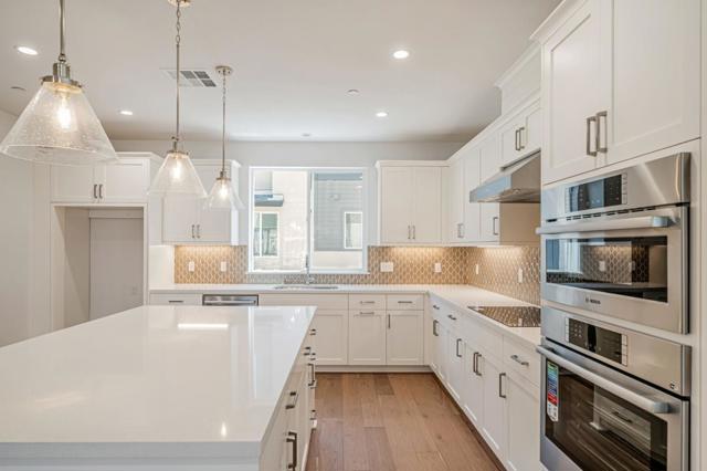 1020 Sinopia Terrace, San Ramon CA: https://media.crmls.org/mediaz/d2ba14c2-7869-4838-a5c2-d90db73feec7.jpg