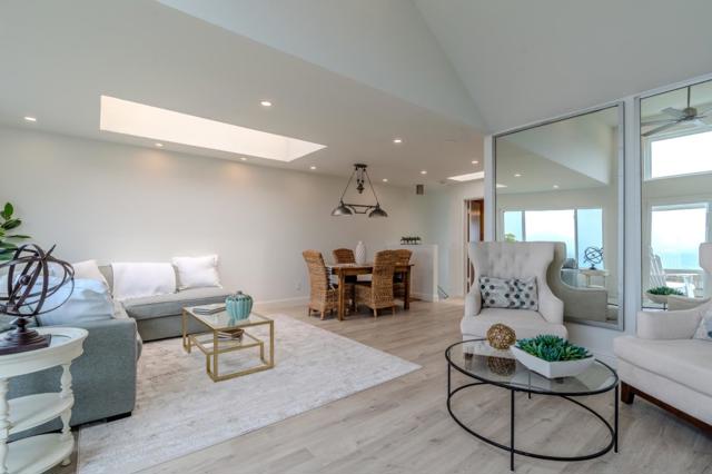 262 Beachview Avenue, Pacifica CA: https://media.crmls.org/mediaz/d2bac063-518c-48a5-94b1-cda59c2915cb.jpg