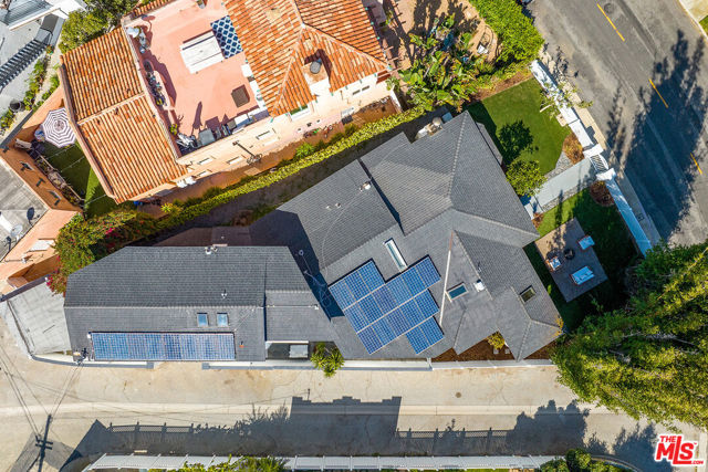 7145 Trask Avenue, Playa del Rey CA: https://media.crmls.org/mediaz/d2bd1122-152f-491e-a0c0-6604a01293f3.jpg