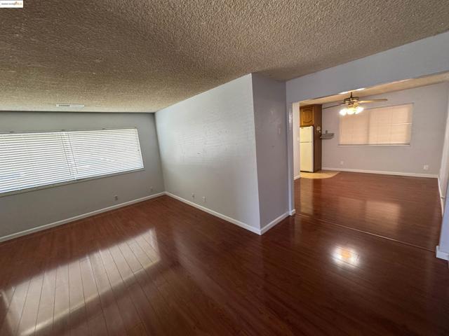20145 Royal Avenue, Hayward CA: https://media.crmls.org/mediaz/d2bd1e64-b81a-4bdf-ab82-787e3592d6d0.jpg