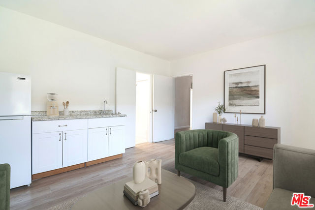 14560 Clark Street, Sherman Oaks CA: https://media.crmls.org/mediaz/d2bd82dd-bb7c-47ac-82bd-c7e65e852ca7.jpg