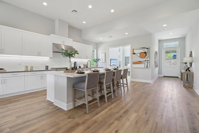 15123 Larchmont St, Poway CA: https://media.crmls.org/mediaz/d2bd83a2-15fb-499f-b32a-369e664cebb3.jpg